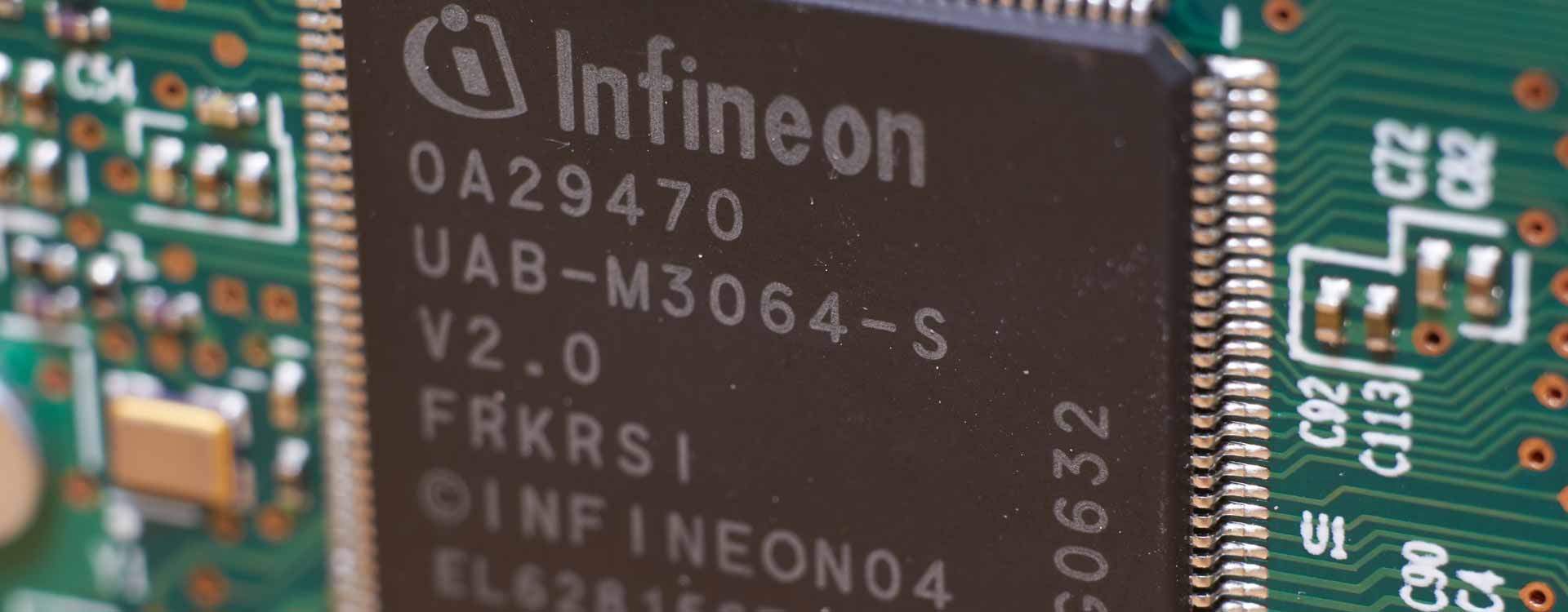 A Infineon Technologies chip, Foto g0d4ather - stock.adobe.com