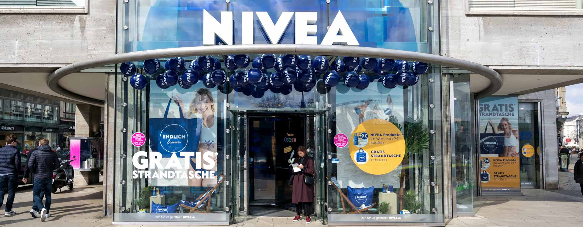 Hamburg, Deutschland 09.April 2019, Nivea store. Nivea, Foto von Björn Wylezich - stock.adobe.com