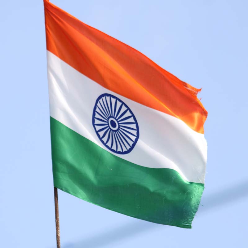 https://pixabay.com/de/photos/indische-flagge-flagge-indien-7434395/